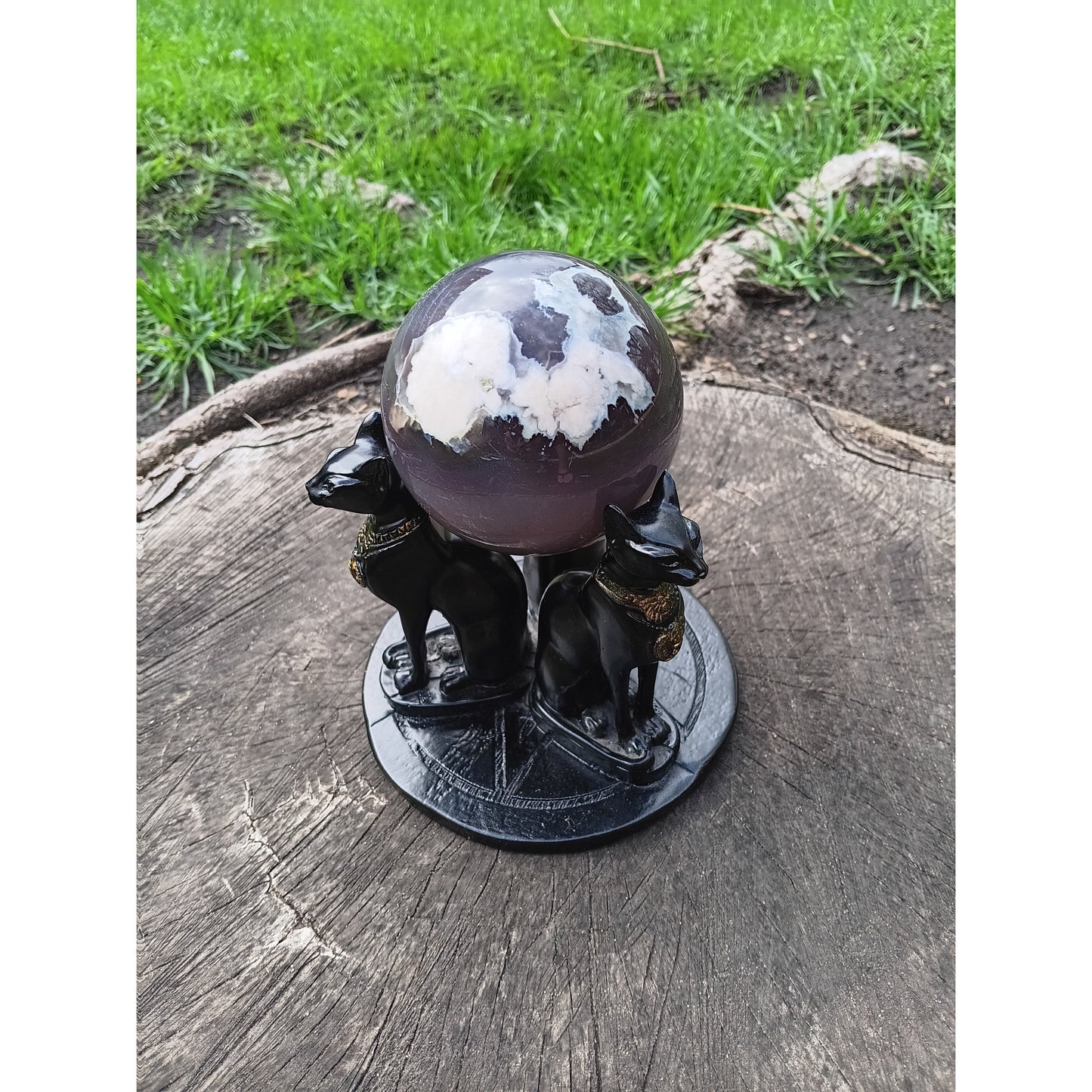 Egyptian Bastet Cat Guardian Pentacle Sphere Holder – Triple Feline Protection for Crystals & Altars