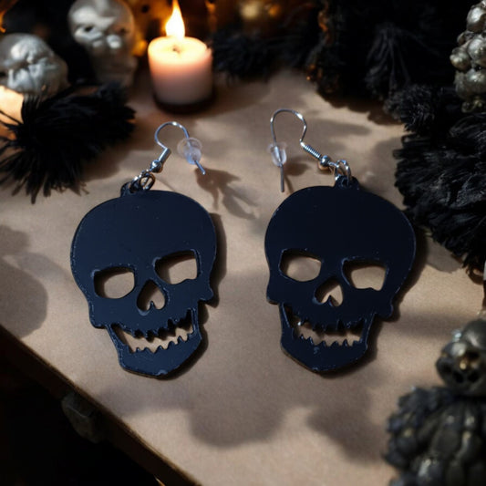 Black Acrylic Skull Dangle Earrings – Spooky & Stylish Halloween Jewelry
