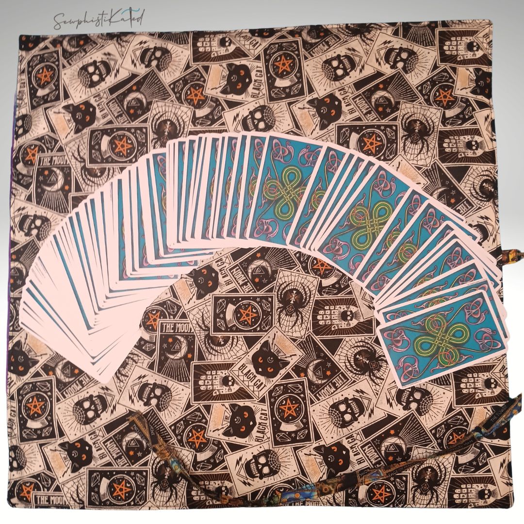 Classic Tarot & Black Cat Reading Mat, Deck Wrap & Altar Cloth | Reversible Padded Tarot Accessory