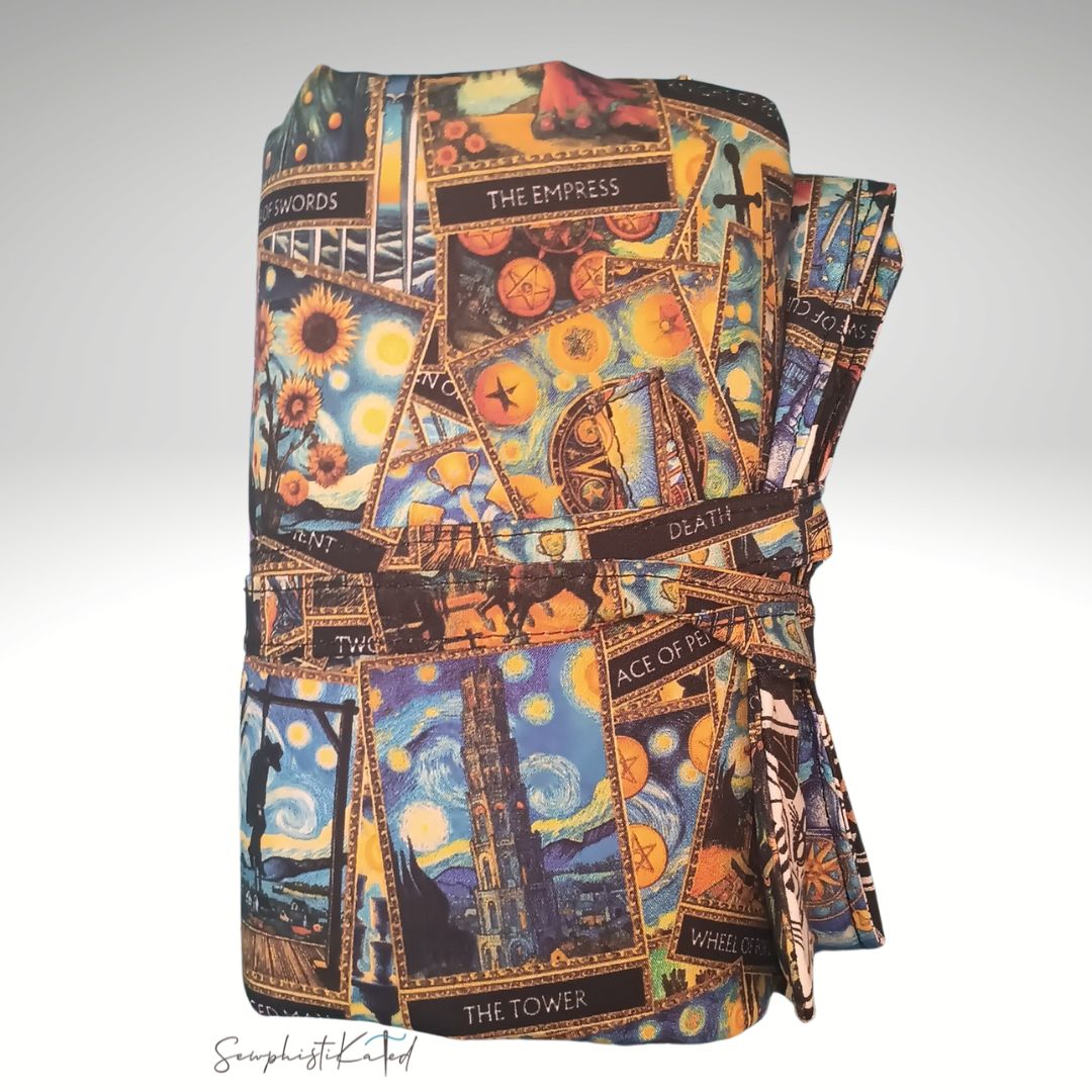 Classic Tarot & Black Cat Reading Mat, Deck Wrap & Altar Cloth | Reversible Padded Tarot Accessory
