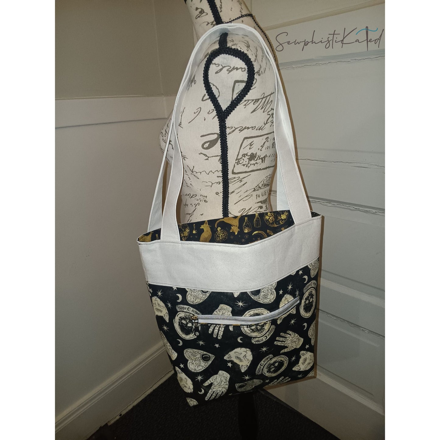 Midnight Divination Tote Bag – Handmade Witchy Bag with Multiple Pockets & Mystic Print