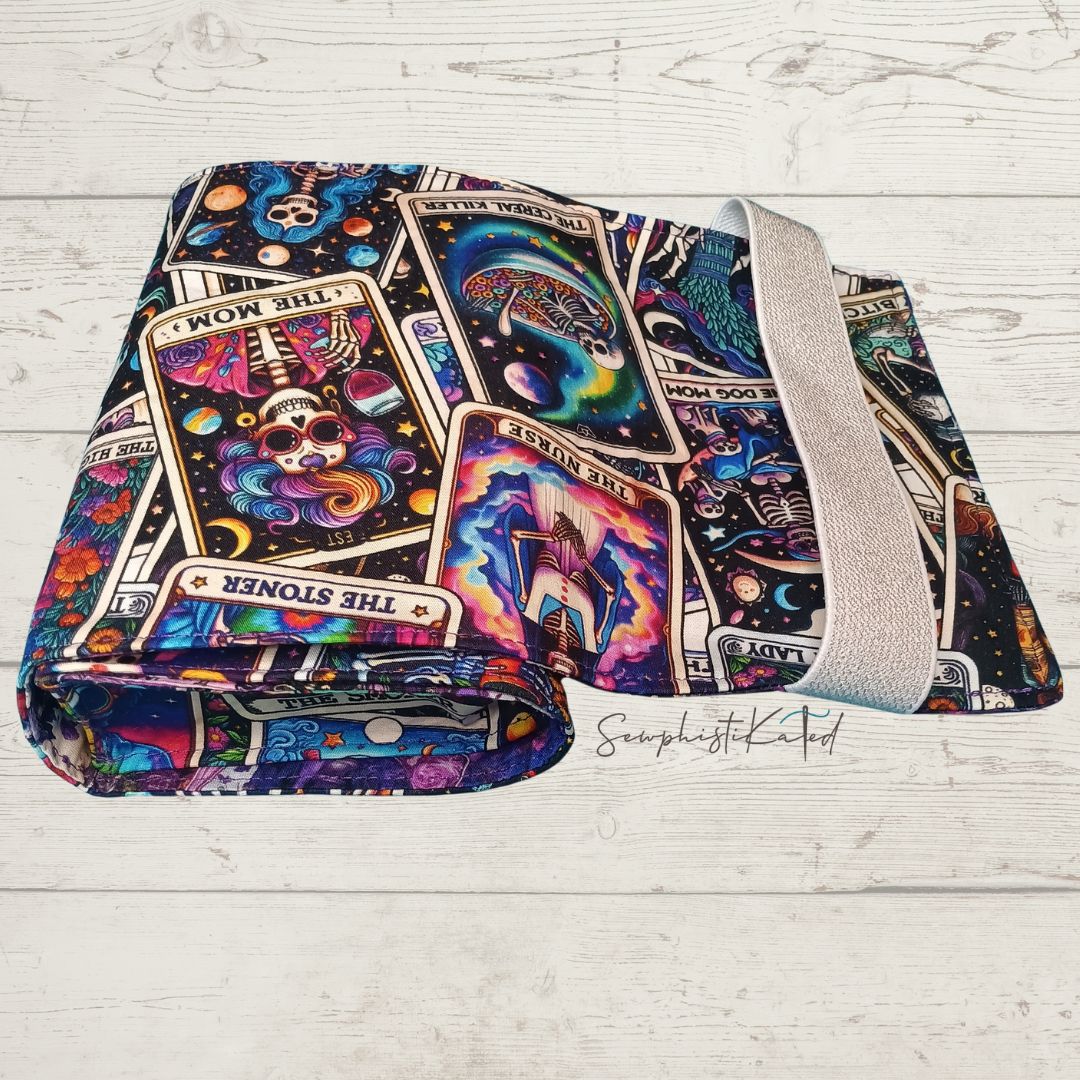 Cosmic Skeleton Wraparound Tarot & Oracle Deck Case + Reading Mat