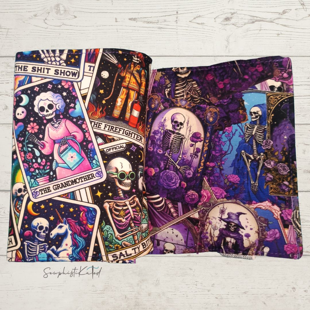 Cosmic Skeleton Wraparound Tarot & Oracle Deck Case + Reading Mat